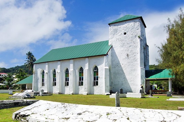 Islands, church